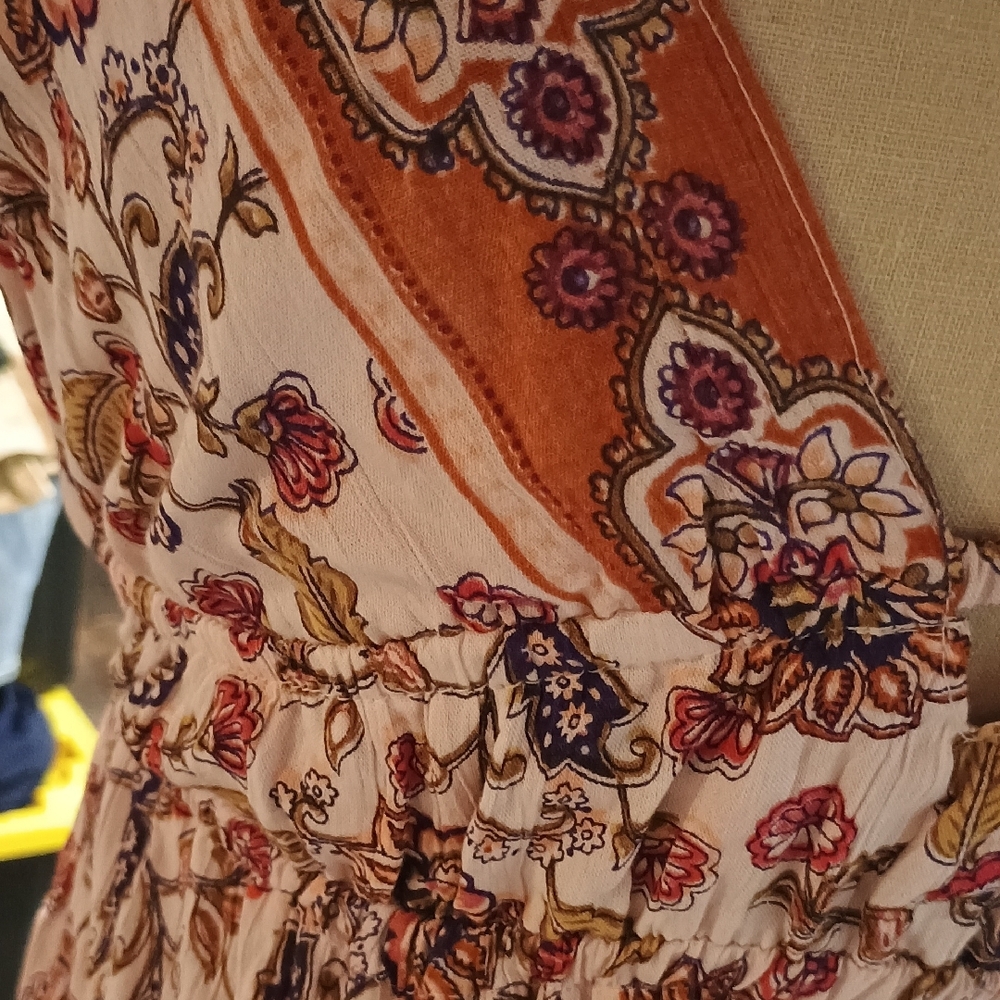 NWT Angie White Floral Tiered Mini Dress with Pink and Orange Accents - Picture 9 of 10